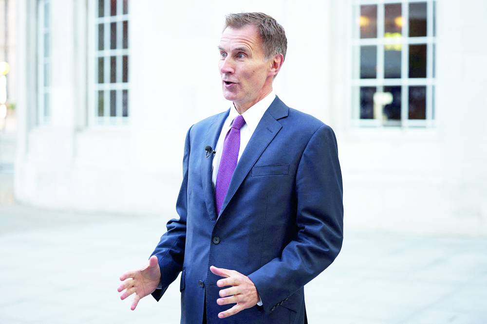 وزير المالية البريطاني: مضطرون لرفع الضرائب لإصلاح الاقتصاد