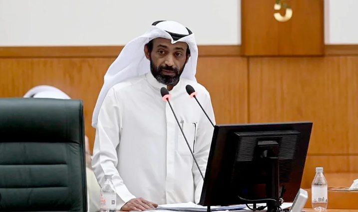 البرلمان الكويتي يرفع الحصانة عن النائب عبيد الوسمي
