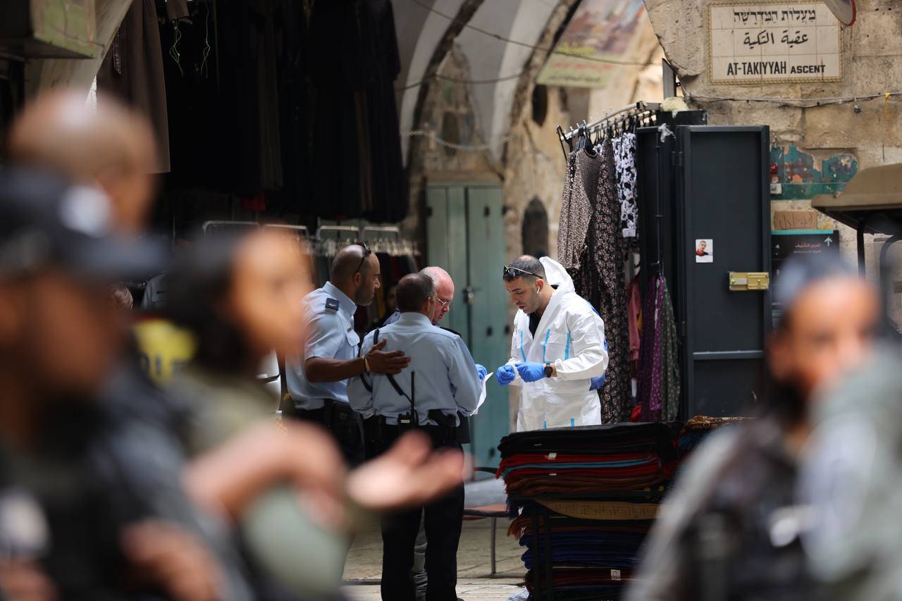 تأهب إسرائيلي بعد مقتل شخص و22 جريحاً بانفجارين في القدس