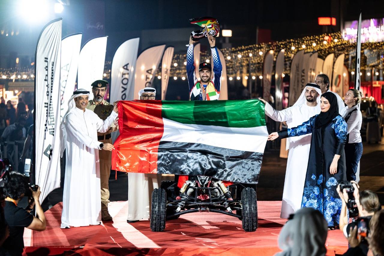 تتويج الإماراتي عبد العزيز أهلي بطلاً لفئة الكوادس