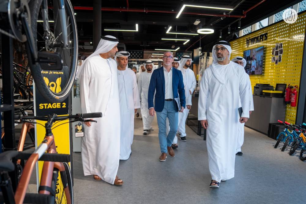 خالد بن محمد بن زايد يفتتح المركز المتكامل للدراجات الهوائية في أبوظبي