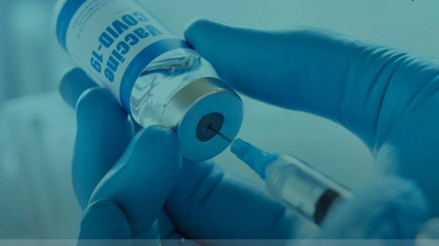 تطعيم مجاني و«PCR».. تعرف إلى الخدمات المتوفرة في صيدليات أبوظبي