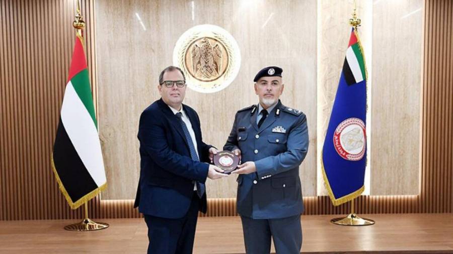 مدير عام شرطة أبوظبي يلتقي مدير عام الأمن الوطني التونسي