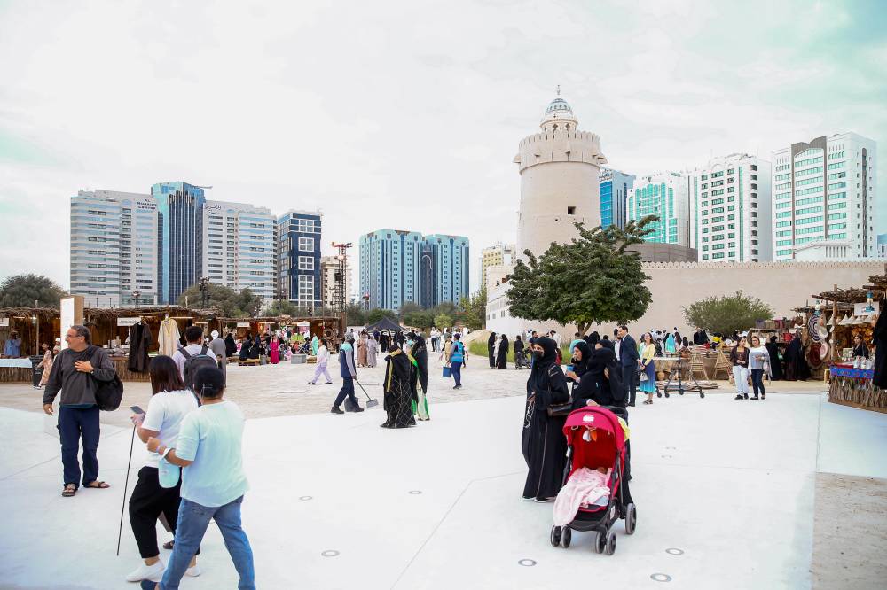 إقبال الأسر على فعاليات المهرجان 
تصوير: محمد السماني