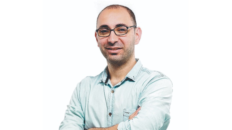 حسام عرب