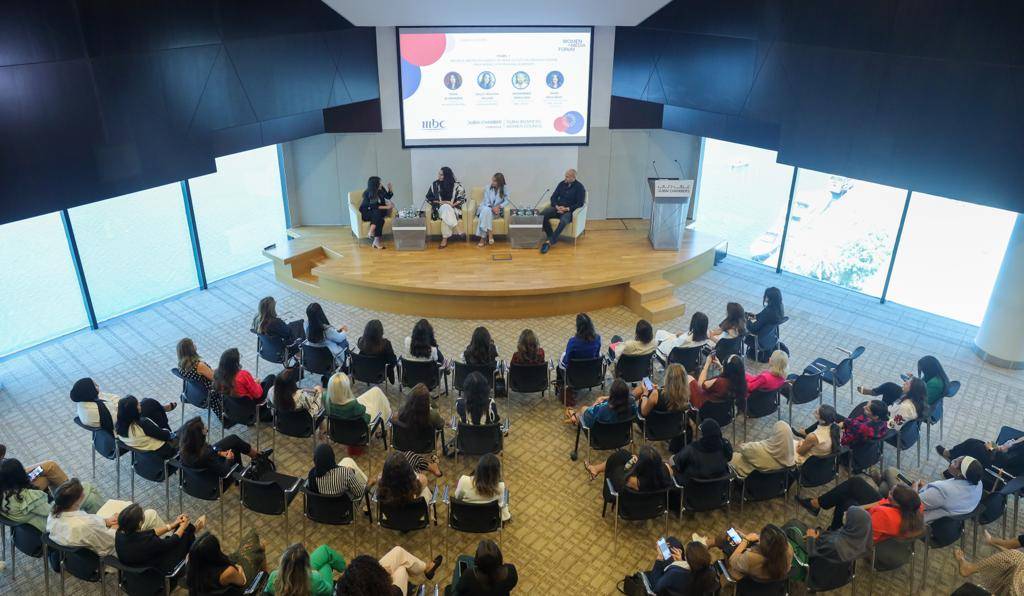 137 موظفة من «إم بي سي» في «سيدات أعمال دبي»