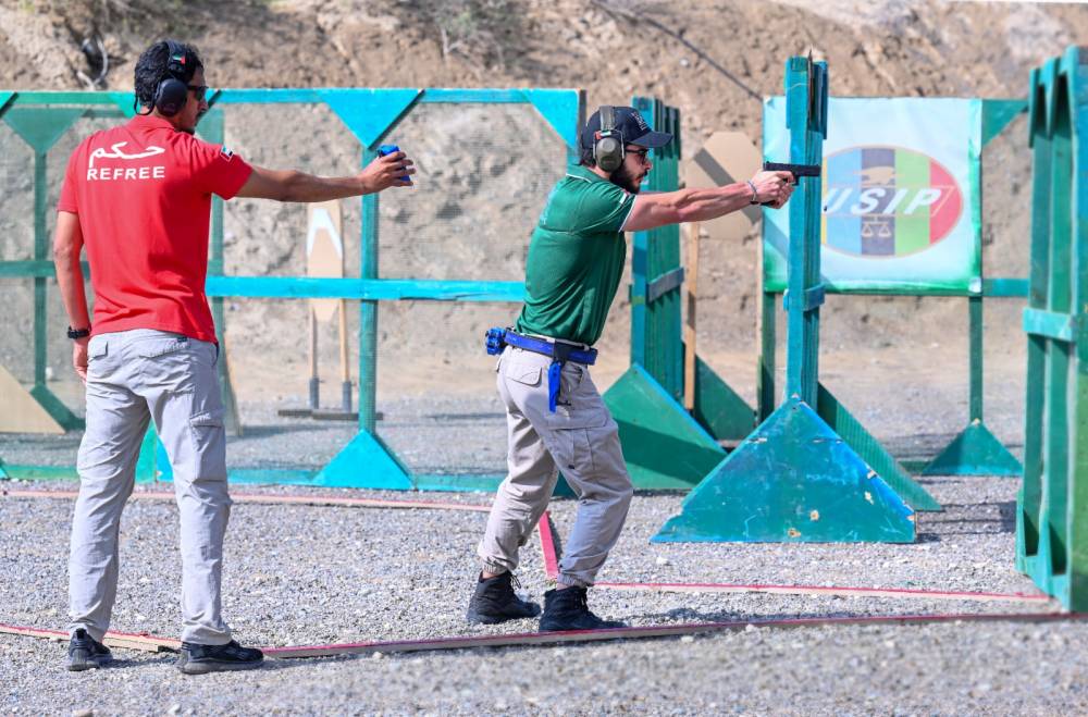 منافسات قوية في اليوم الأول من بطولة الشرطة للرماية الـ41