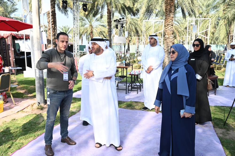 لليوم الثاني.. مهرجان الوراقين يستقبل زواره بنفائسِ الكتب