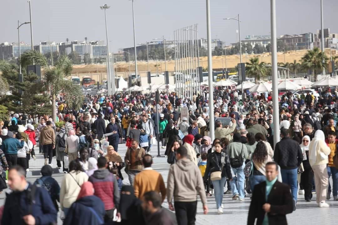 زحام على المعرض