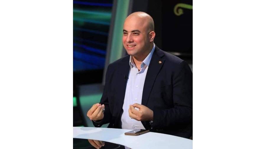 العنكوشي يعود لرئاسة نادي الديوانية