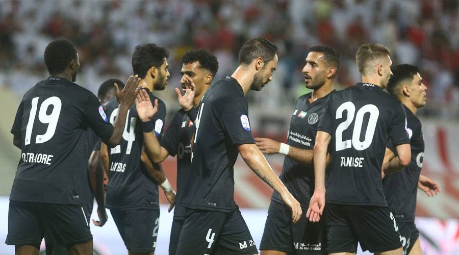الشارقة والجزيرة في الدوري تصوير صلاح عمر