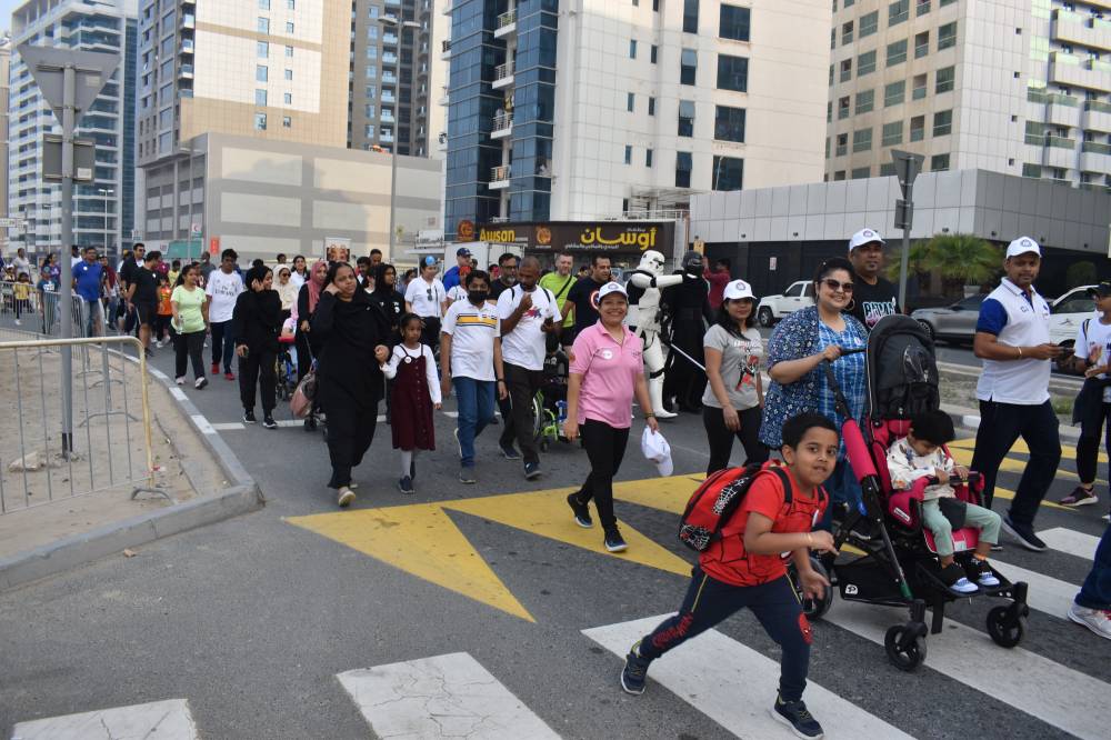 4000 مشارك في سباق «جري ومشي النور»