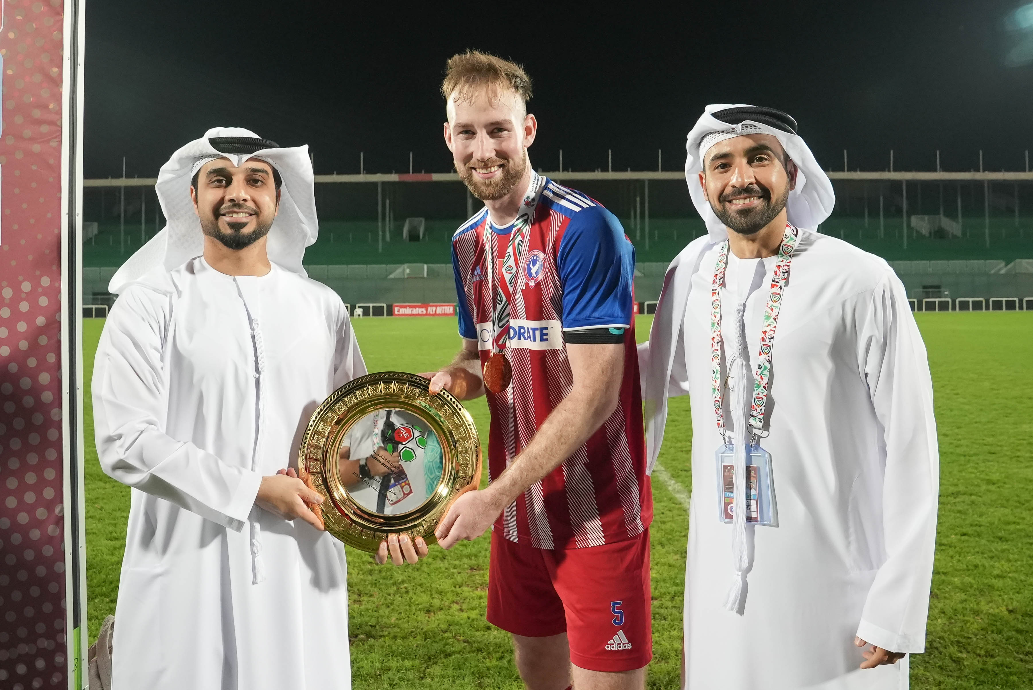 جلف يونايتد بطلاً لدوري الدرجة الثانية