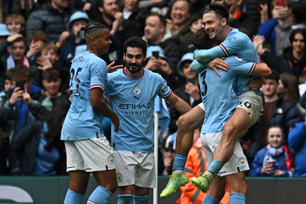 فرحة لاعبي مانشستر سيتي تكررت 4 مرات