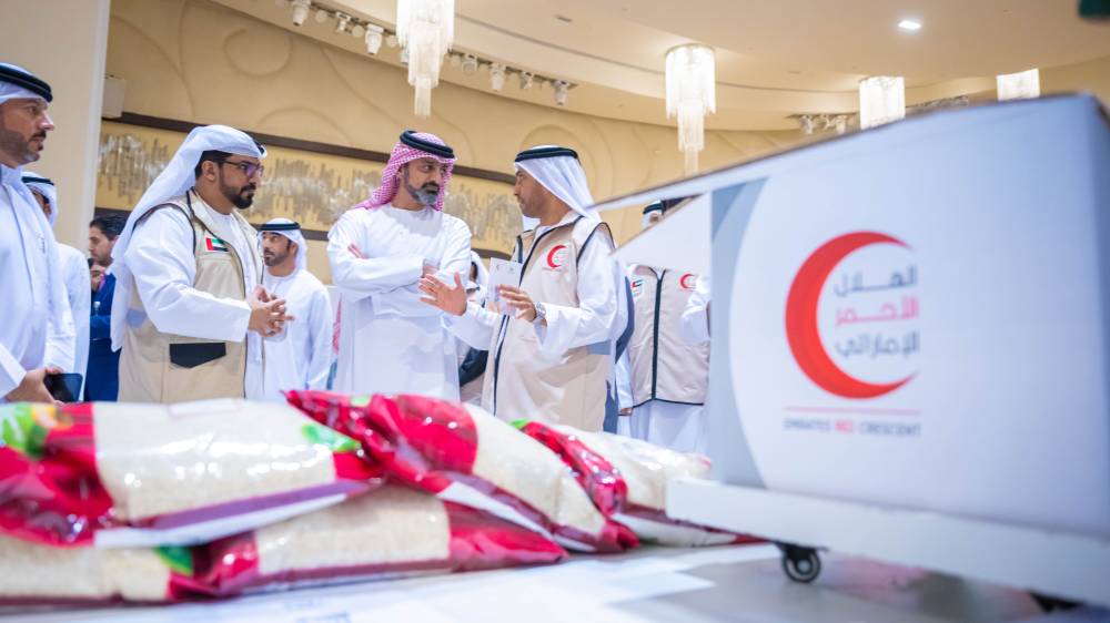 عمار النعيمي: الإمارات تنفذ توجيهات رئيس الدولة وتقوم بدورها الخيري والإنساني