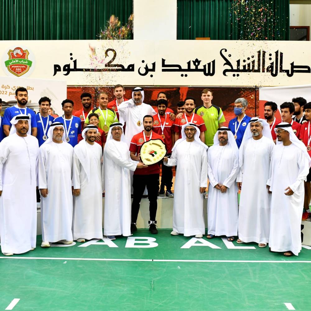 الهاجري والمري يتوجان شباب الأهلي