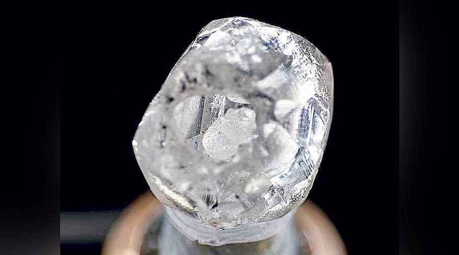  ماسة نادرة «ماتريوشكا» 
