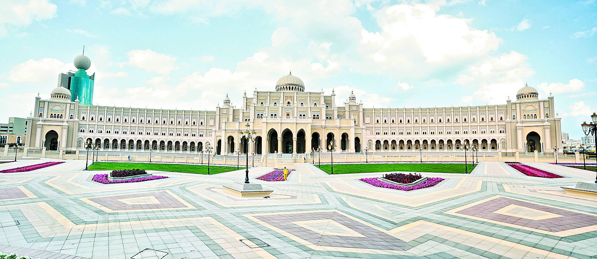 مبنى بلدية الشارقة