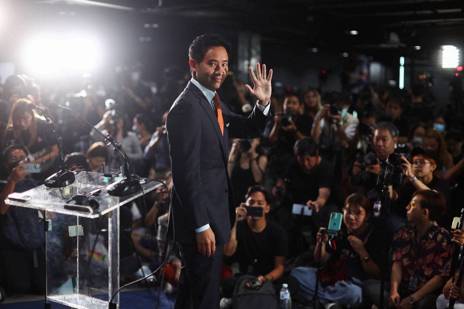 زعيم المعارضة التقدمية في تايلاند: أنا رئيس الوزراء القادم