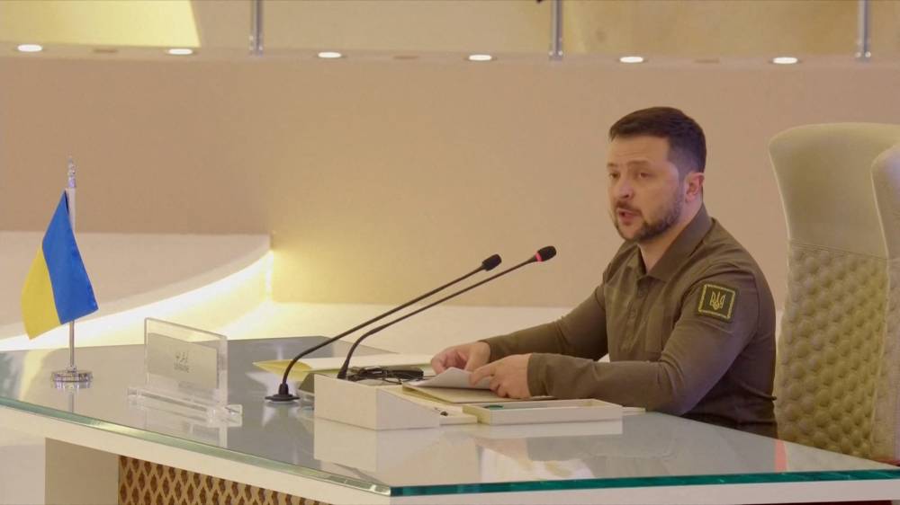 زيلينسكي يدعو القمة العربية إلى دعم الخطة الأوكرانية للسلام