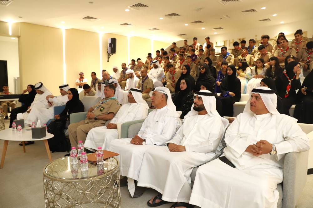 ماجد بن سلطان والحضور في المخيم