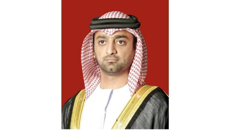 ولي عهد عجمان يطلع على استراتيجية وخطط وزارة التربية والتعليم