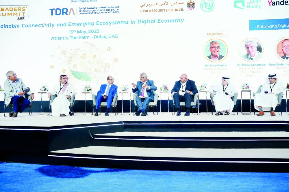 القمة العالمية لمجتمع المعلومات تدعو لإرساء معايير مشتركة للأمن السيبراني