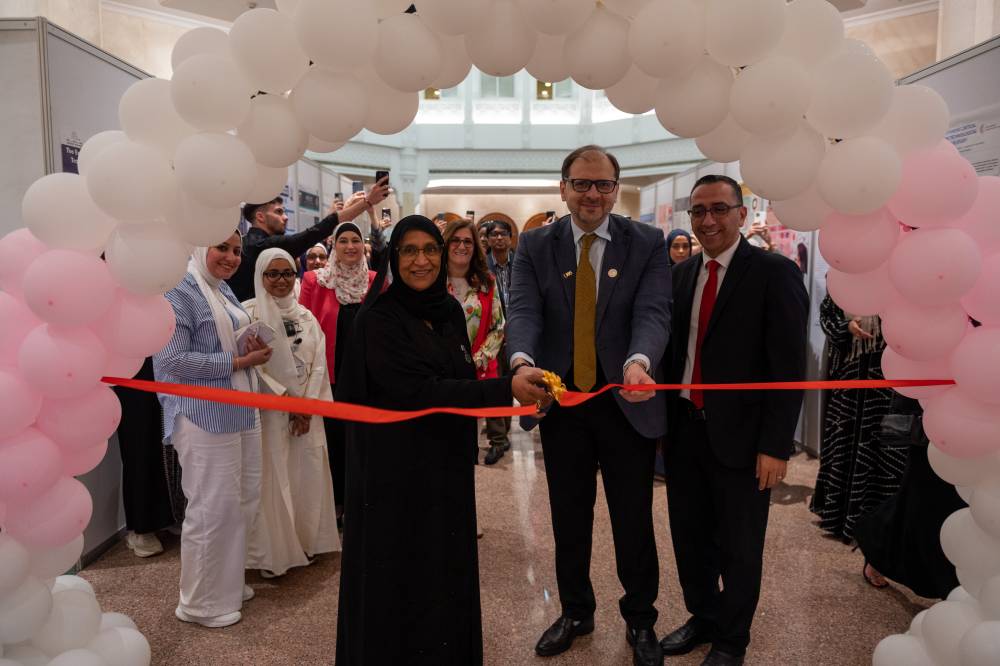 كلية العلوم الصحية بجامعة الشارقة تنظم معرض مشروعات تخرّج طلبتها