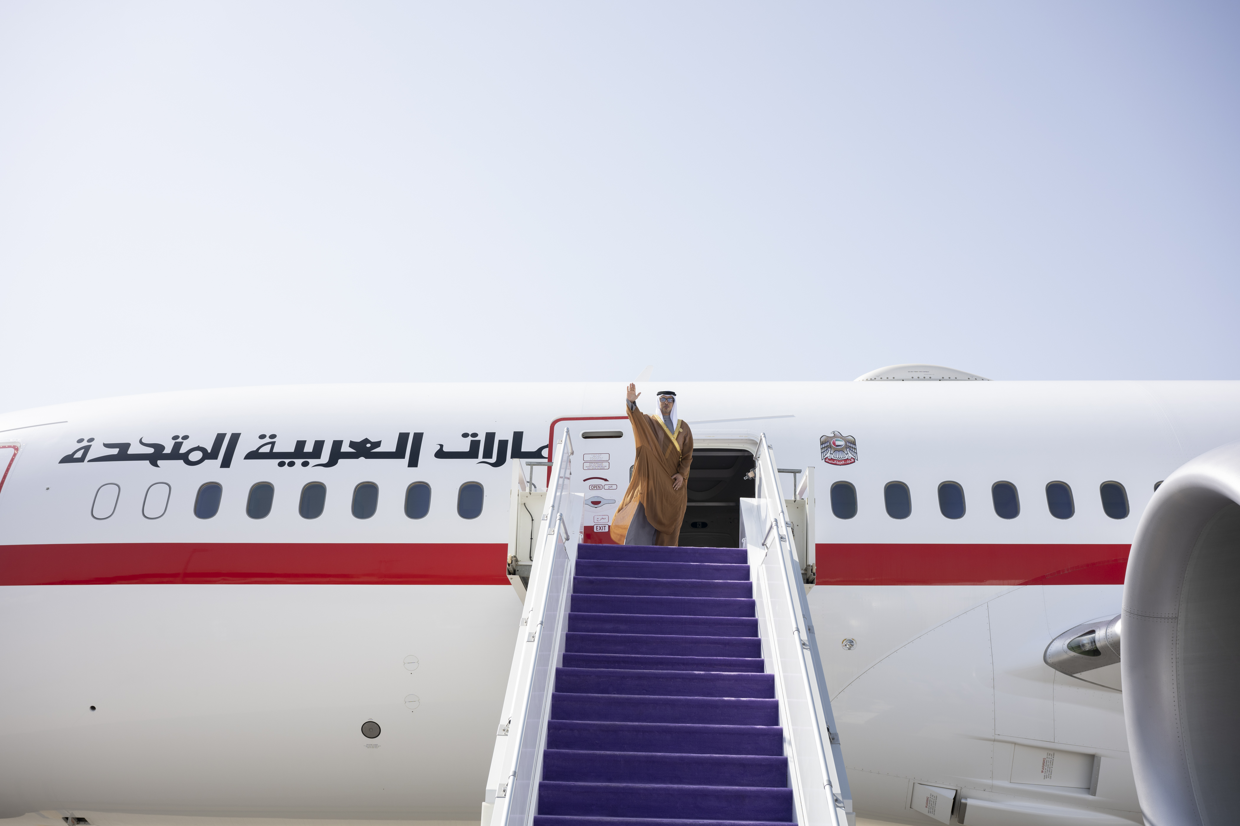 منصور بن زايد: الإمارات تدعم كل خطوة تعزز التوافق والاستقرار والسلام في المنطقة