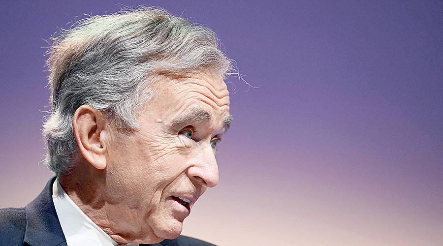 «فوربس»: برنارد أرنو لا يزال أغنى رجل أعمال في العالم
