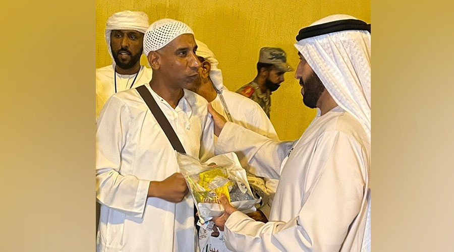 توزيع 180 ألف وجبة على روح الشيخ زايد بالمشاعر المقدسة