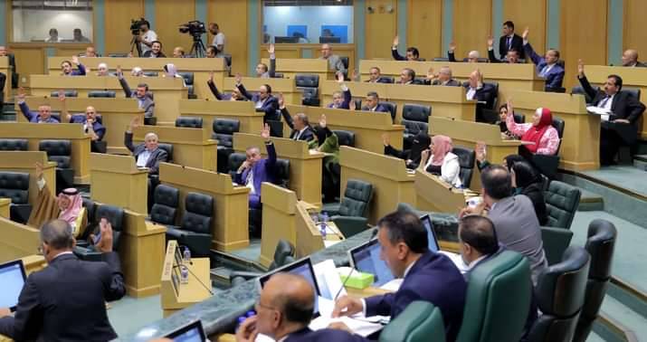  خلال إقرار البرلمان الأردني قانون الجرائم الإلكترونية