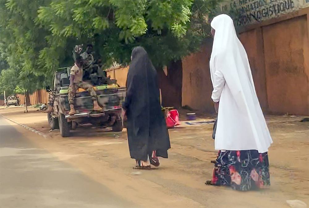 رغم الانقلاب.. أمريكا تواصل تقديم مساعدات إنسانية للنيجر