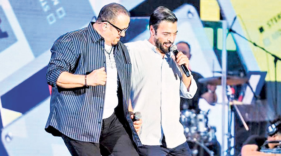  هشام عباس مع حميد الشاعري 