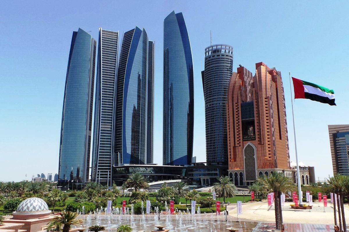  نجاح المرحلة الثانية لتجارب الجيل الخامس المتقدم في الإمارات