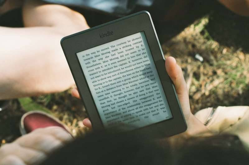 الكتب الإلكترونية المدرسية تثير جدلاً في البرازيل