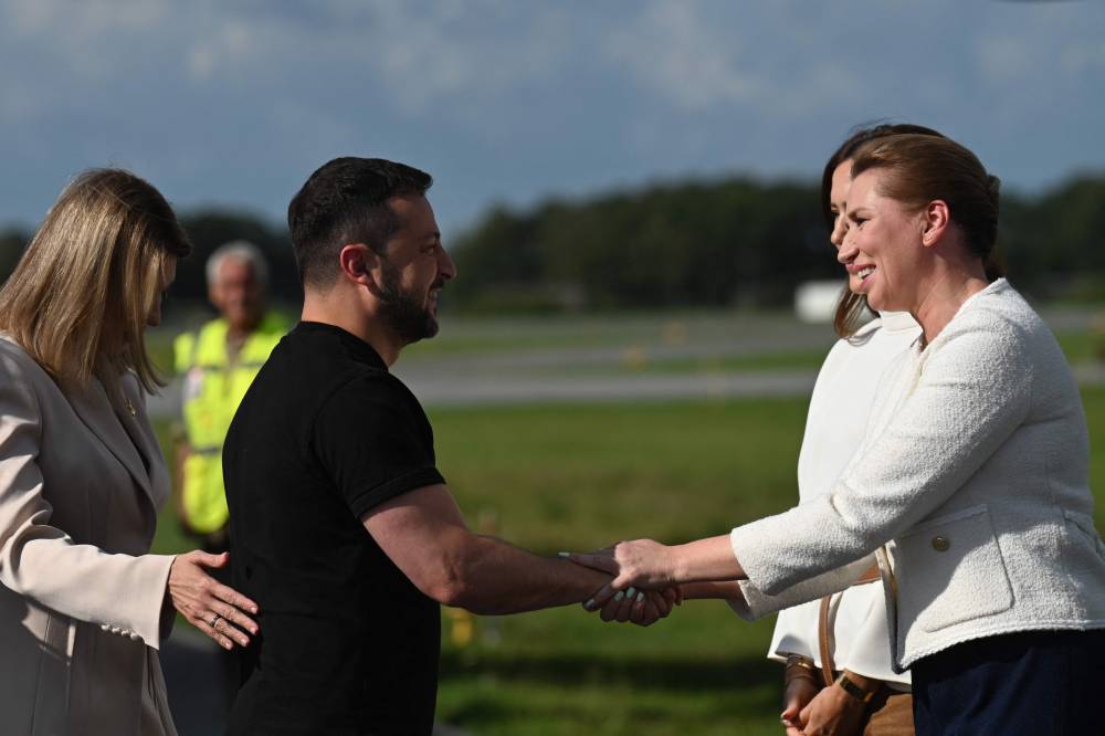 بعد قرارها إمداد أوكرانيا ب«إف-16».. زيلينسكي يزور الدنمارك