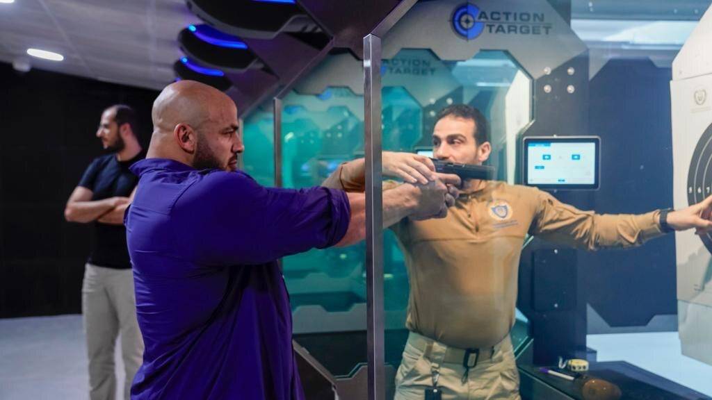 «بيج رامي» يشيد بخدمات نادي الشرطة للرياضة والرماية بعجمان