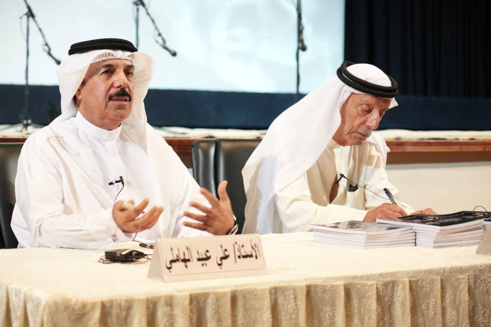 عبد الغفار حسين وعلي عبيد الهاملي في الحفل