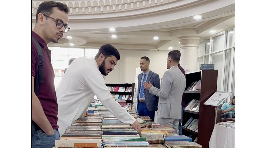 جانب من المعرض