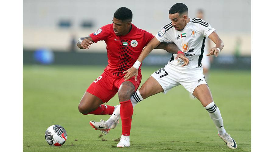 البطائح وعجمان في دوري أدنوك للمحترفين تصوير : (( هيثم الخاتم ))