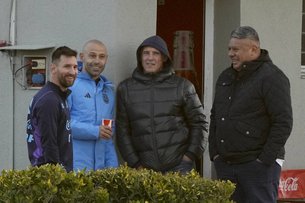 ماذا يمنع ميسي من اللعب في أولمبياد باريس؟