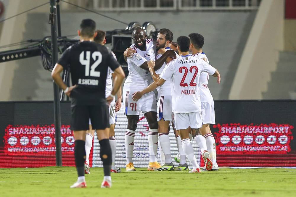 
الشارقة وبني ياس في الدوري - محمد شعلان