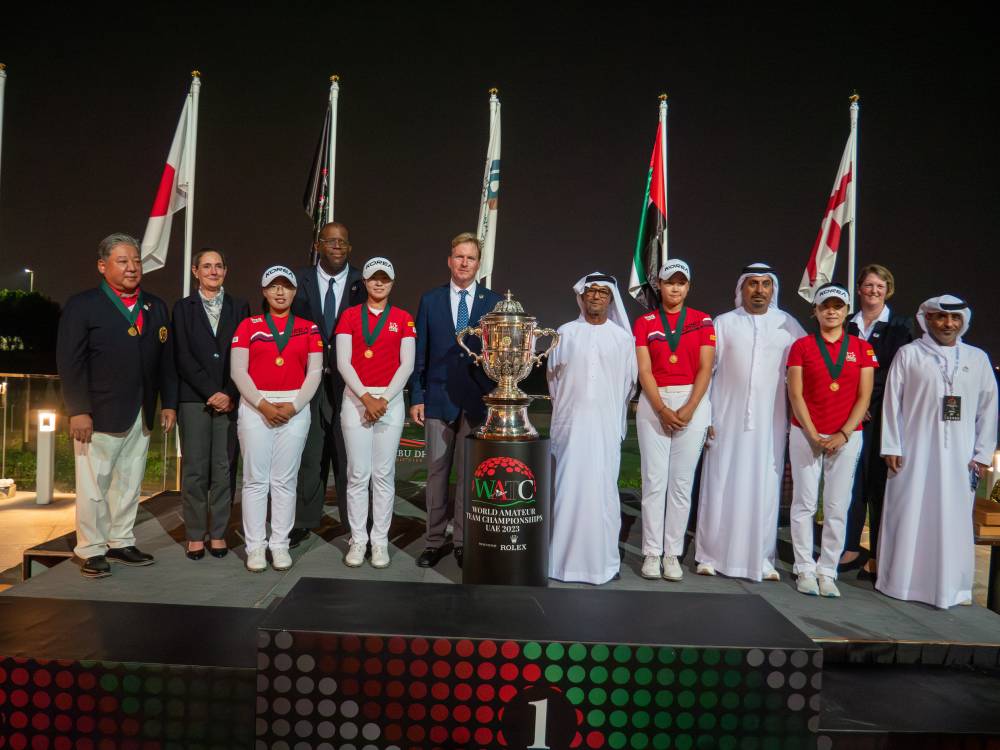 فاهم القاسمي والهاشمي مع البطلات