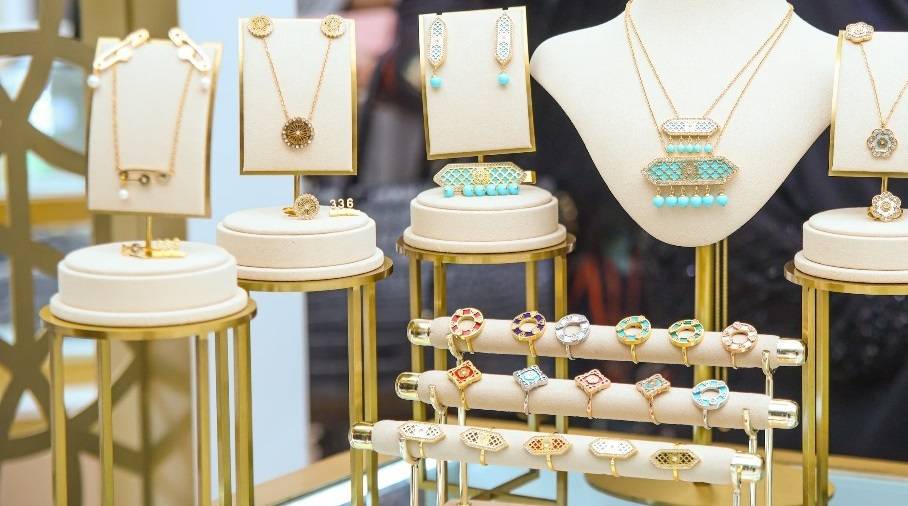 ضوابط جديدة لتنظيم تداول المعادن والأحجار الثمينة في مصر