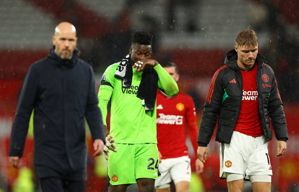 تن هاغ يقسو على لاعبيه