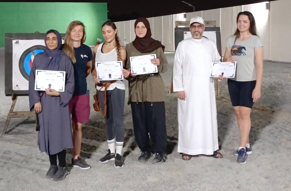 خلال توزيع الشهادات للدارسات