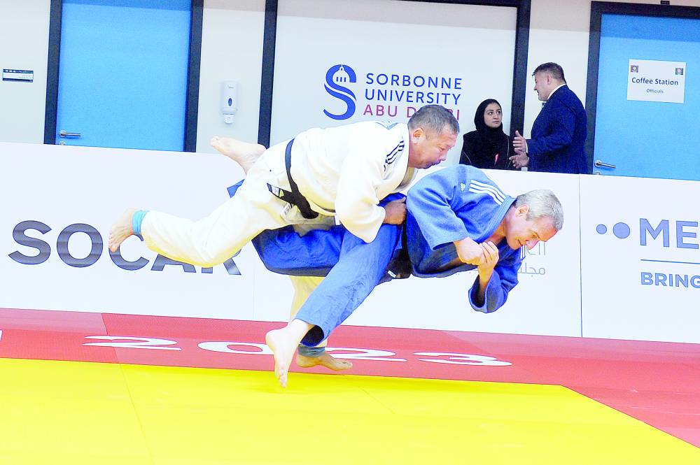 من مباريات الدور التمهيدي للبطولة