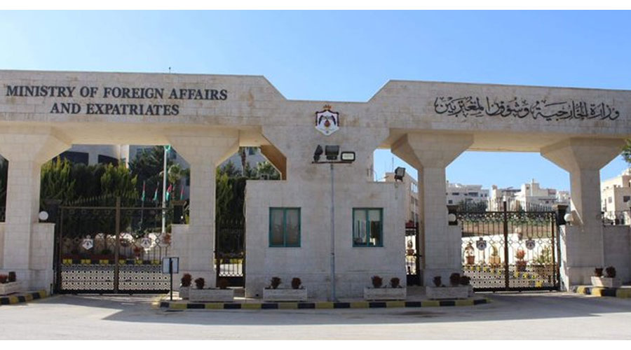 الأردن يعلن إصابة سبعة من كوادر مستشفاه الميداني بغزة