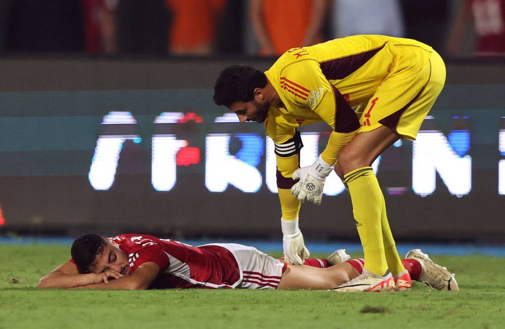الأهلي يعجز عن الفوز في 4 مباريات إفريقية ويعود للدوري المصري السبت